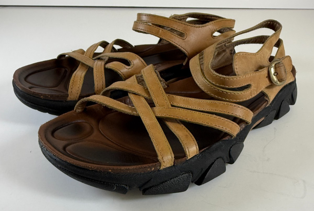 KEEN Paradise Women's Leather Sandals Brown Strappy Buckle Comfort Size 9